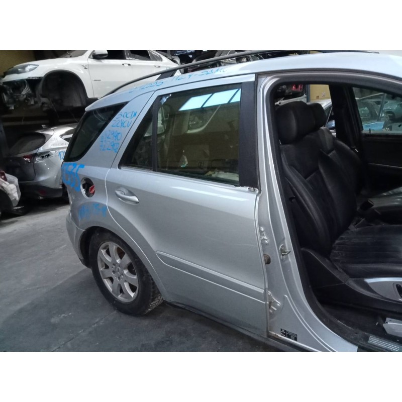 Recambio de puerta trasera derecha para mercedes-benz clase m (w164) 3.0 cdi cat referencia OEM IAM   
