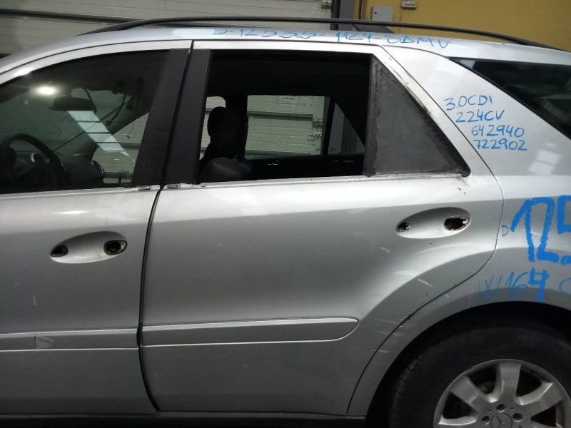 Recambio de puerta trasera izquierda para mercedes-benz clase m (w164) 3.0 cdi cat referencia OEM IAM   