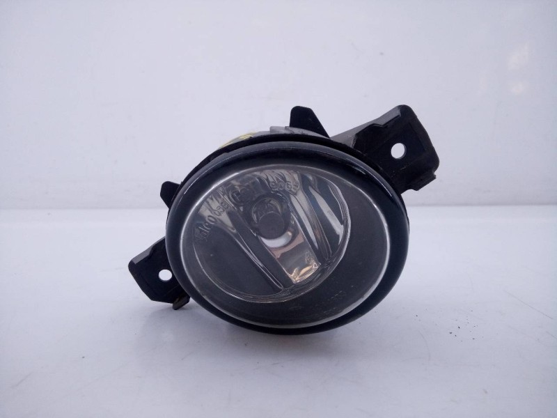 Recambio de faro antiniebla derecho para nissan qashqai (j10) acenta referencia OEM IAM 261508992A  E2-A4-54-2
