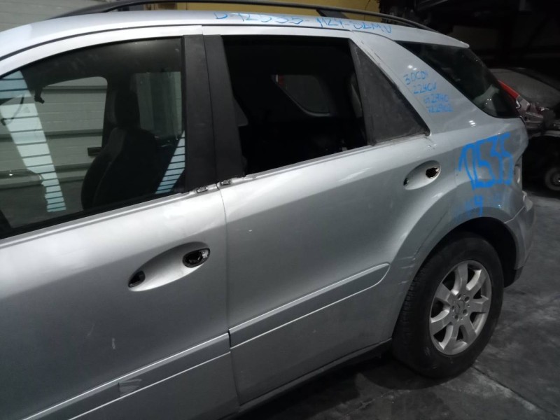 Recambio de puerta trasera izquierda para mercedes-benz clase m (w164) 3.0 cdi cat referencia OEM IAM   