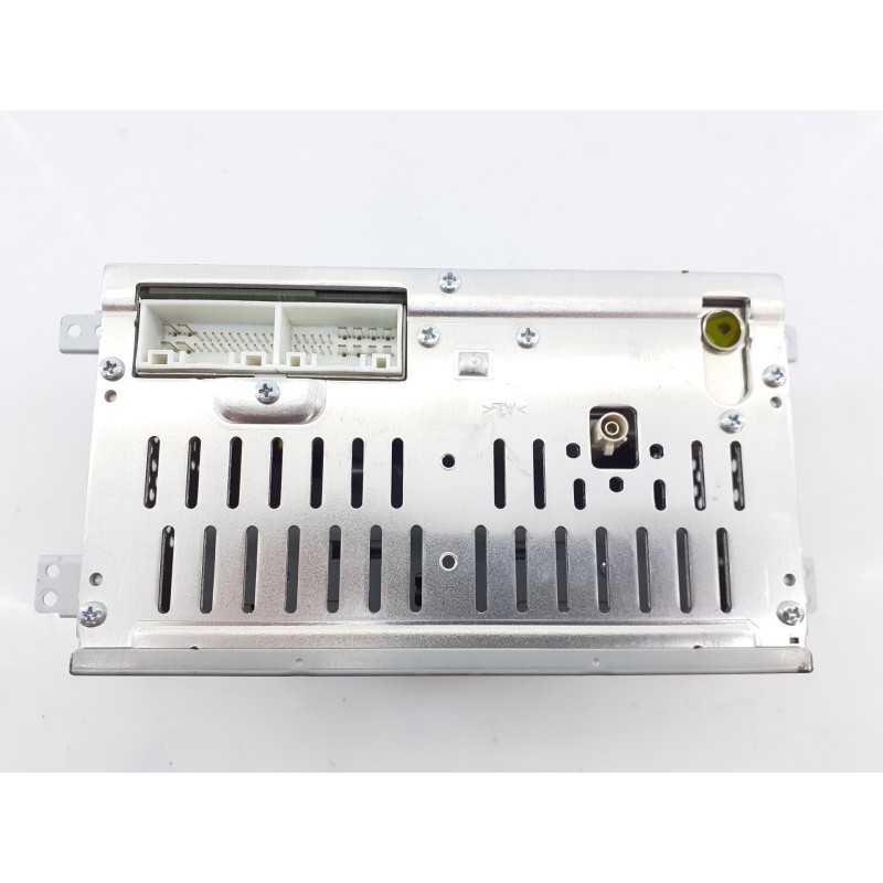 Recambio de sistema audio / radio cd para hyundai h350 kasten essence l2 referencia OEM IAM 9617059550GU AC110MDEE E3-A3-31-2