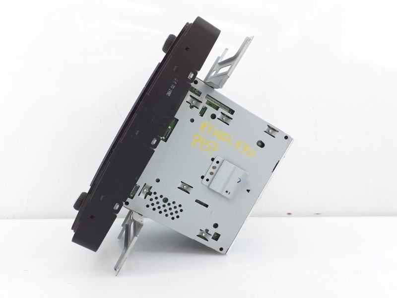 Recambio de sistema audio / radio cd para hyundai h350 kasten essence l2 referencia OEM IAM 9617059550GU AC110MDEE E3-A3-31-2