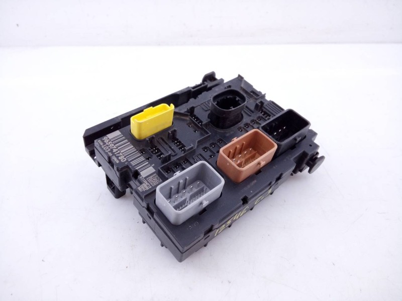 Recambio de caja reles / fusibles para citroën c3 1.4 audace referencia OEM IAM 9659741780  E3-B2-30-2