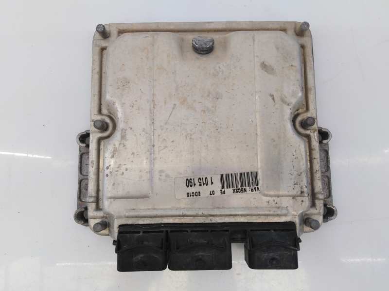 Recambio de centralita motor uce para peugeot 306 break boulebard referencia OEM IAM 9642014880 0281010592 E3-B2-45-4