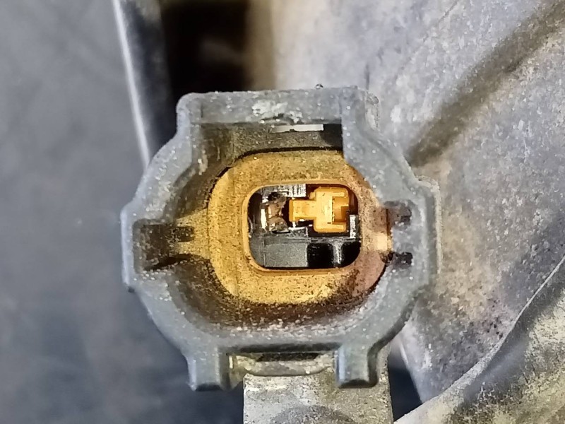 Recambio de compresor aire acondicionado para nissan x-trail (t30) titanium pack referencia OEM IAM 92600ES60A 781044205 P3-B2-1