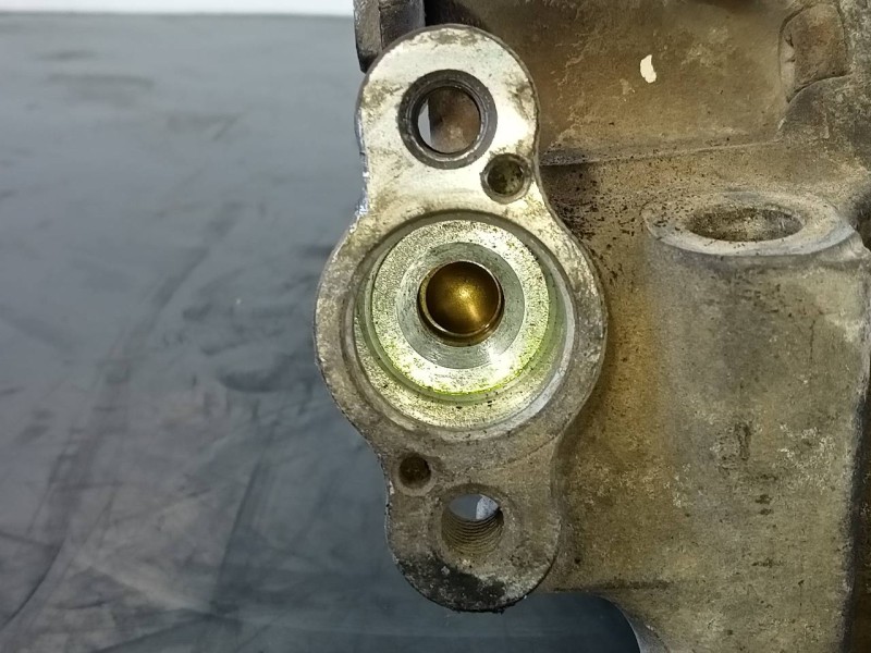 Recambio de compresor aire acondicionado para nissan x-trail (t30) titanium pack referencia OEM IAM 92600ES60A 781044205 P3-B2-1