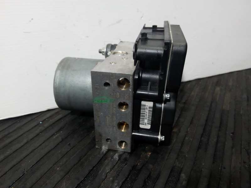 Recambio de abs para land rover range rover sport v6 td hse referencia OEM IAM SRB500440 0265235020 P3-A8-8-2