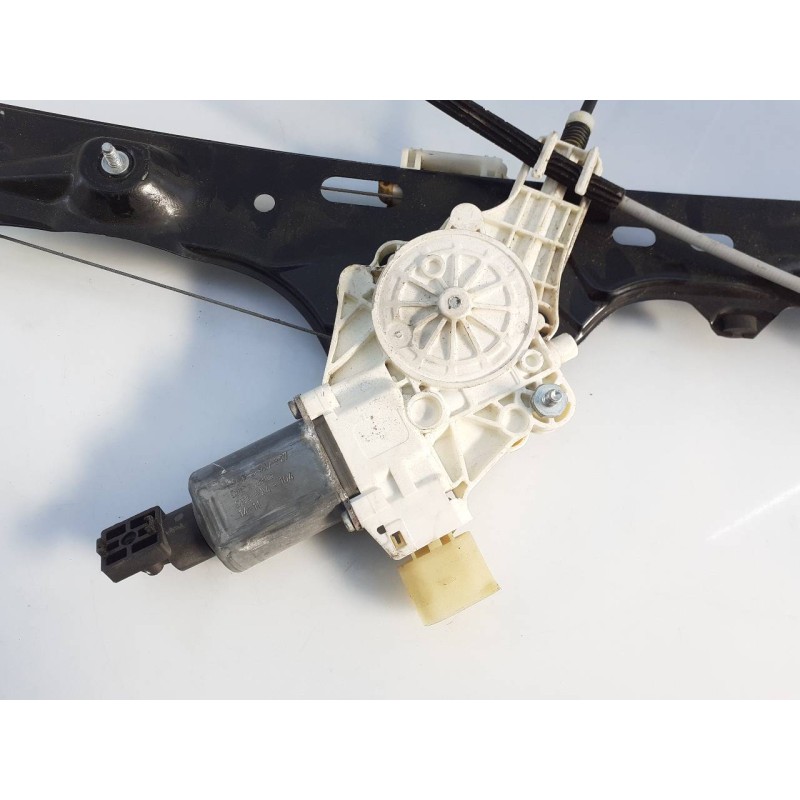 Recambio de elevalunas delantero izquierdo para bmw x1 (e84) sdrive 18d referencia OEM IAM 0130822226  E1-A3-8-2