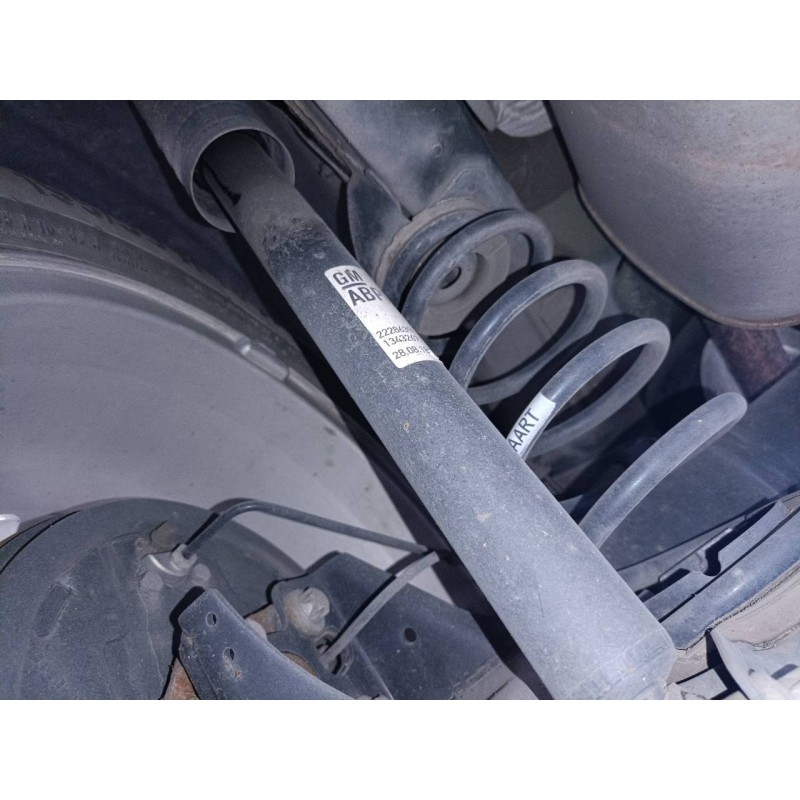 Recambio de amortiguador trasero izquierdo para opel corsa e selective referencia OEM IAM 13432671  
