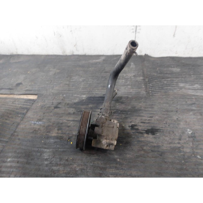 Recambio de bomba direccion para kia carnival ii referencia OEM IAM   P3-B4-15-2