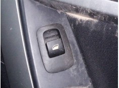 MANDO ELEVALUNAS TRASERO DERECHO 