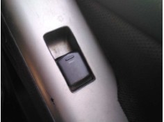 MANDO ELEVALUNAS TRASERO DERECHO 25411EA00A 