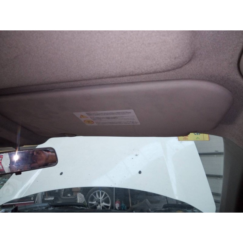 Recambio de parasol derecho para nissan x-trail (t30) titanium pack referencia OEM IAM   