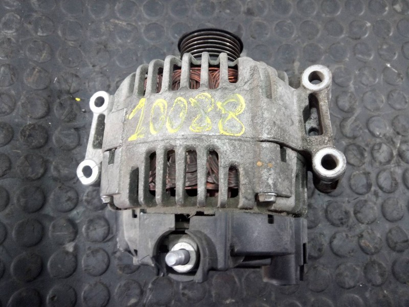 Recambio de alternador para mercedes-benz clase c (w204) berlina c 220 cdi (204.008) referencia OEM IAM A0009060401  P3-B5-2-2