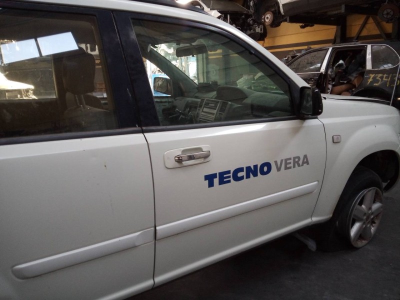 Recambio de puerta delantera derecha para nissan x-trail (t30) titanium pack referencia OEM IAM   