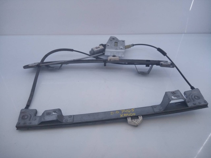 Recambio de elevalunas delantero derecho para renault kangoo expression referencia OEM IAM 402086A  E1-B3-4-2