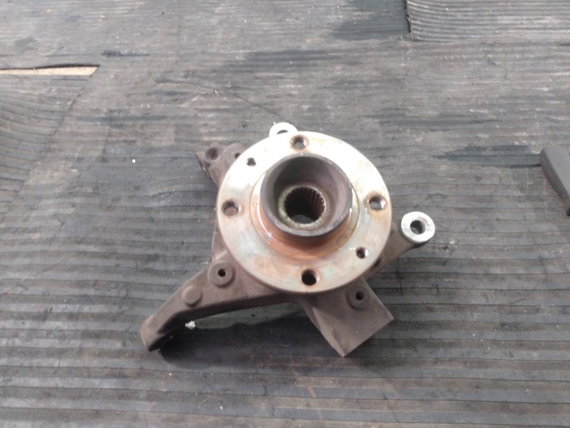 Recambio de mangueta delantera izquierda para dacia dokker referencia OEM IAM   P1-B5-28