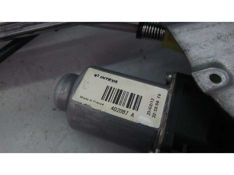 Recambio de elevalunas delantero izquierdo para renault kangoo expression referencia OEM IAM 402087A  E1-A1-47-2