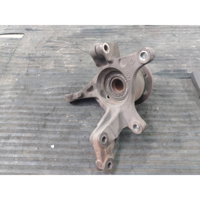 Recambio de mangueta delantera izquierda para dacia dokker referencia OEM IAM   P1-B5-28