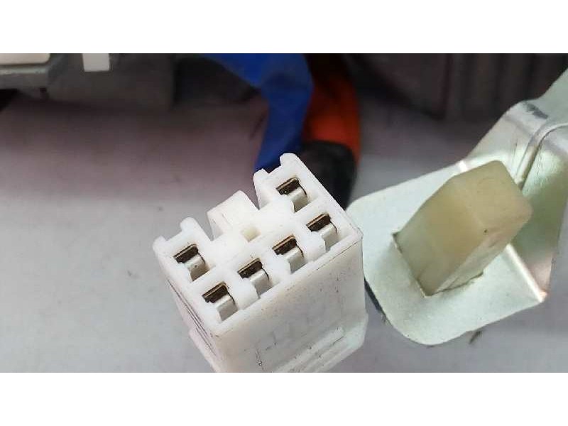 Recambio de antirrobo para hyundai i40 style blue referencia OEM IAM 819003ZA00  