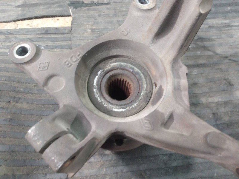 Recambio de mangueta delantera izquierda para dacia dokker referencia OEM IAM   P1-B5-28