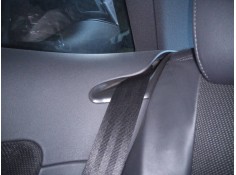 CINTURON SEGURIDAD TRASERO DERECHO 