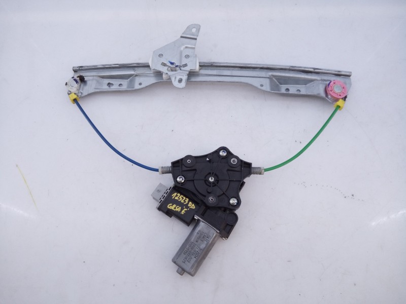 Recambio de elevalunas delantero derecho para opel corsa e selective referencia OEM IAM 71019003 541613212 E2-B6-55-1