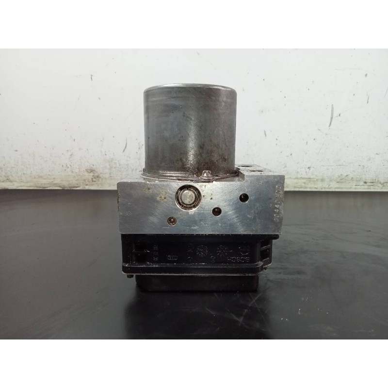 Recambio de abs para bmw serie 5 berlina (e60) 525d referencia OEM IAM 3451676890601  P3-A8-27-3