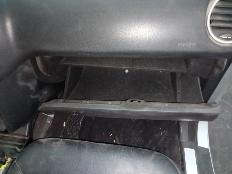 Recambio de guantera para mercedes-benz clase m (w164) 3.0 cdi cat referencia OEM IAM   