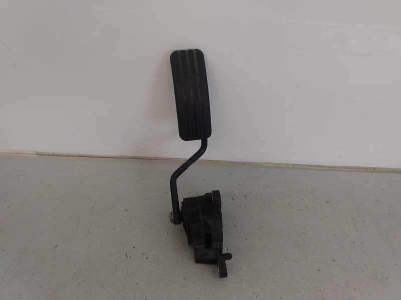 Recambio de pedal acelerador para renault kangoo expression referencia OEM IAM 8200436864  E2-A1-30-1