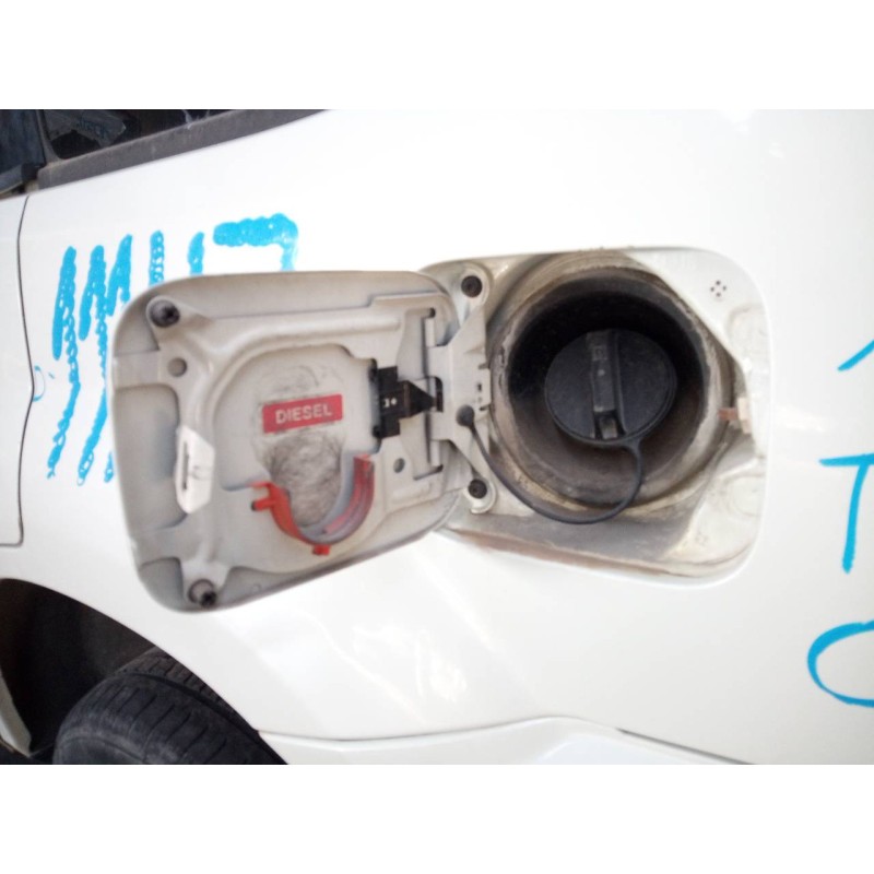 Recambio de tapa exterior combustible para nissan x-trail (t30) titanium pack referencia OEM IAM   