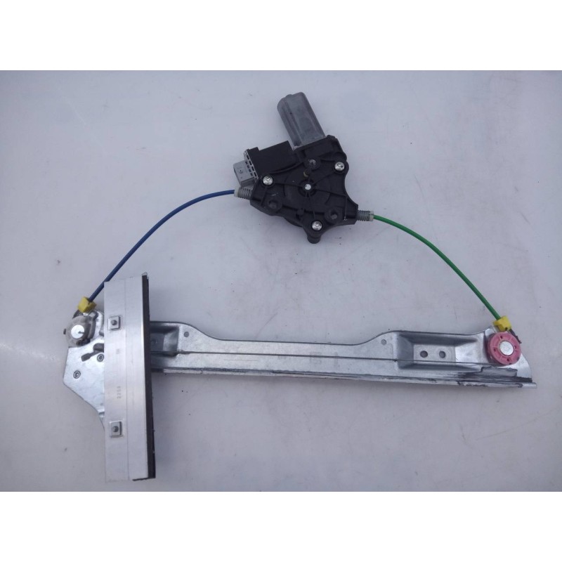 Recambio de elevalunas delantero izquierdo para opel corsa e selective referencia OEM IAM 541613212 32340000 E2-B6-60-1