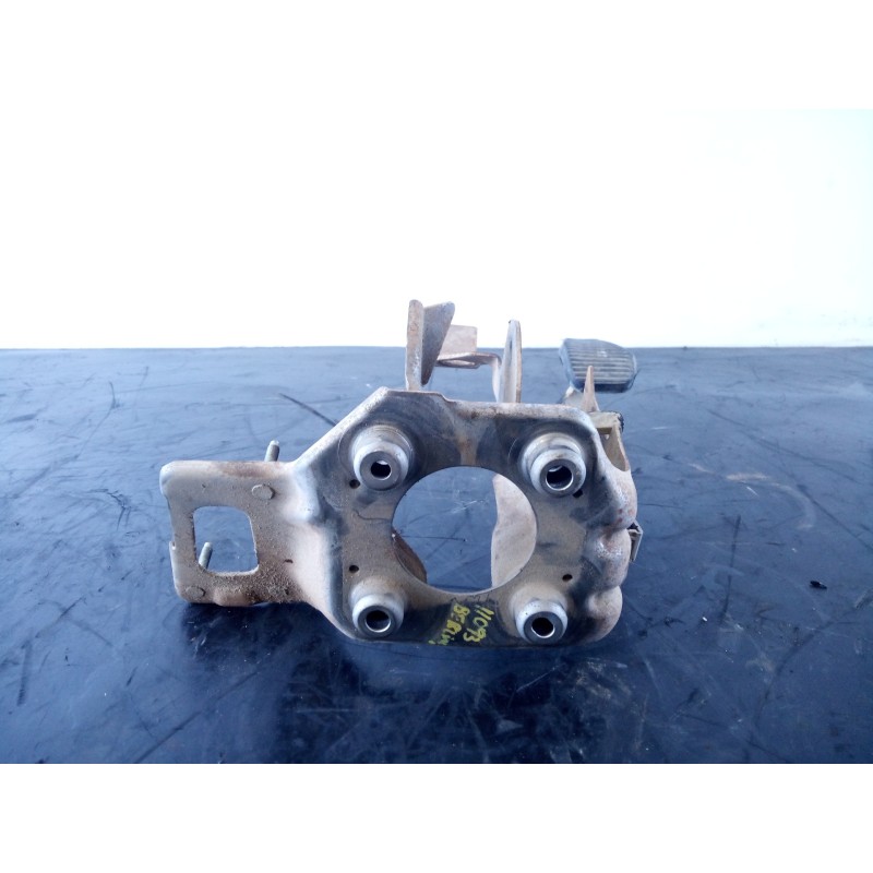 Recambio de pedal embrague para citroën berlingo 1.6 hdi 92 sx familiar referencia OEM IAM 84PGQG0048577  P2-A3-13