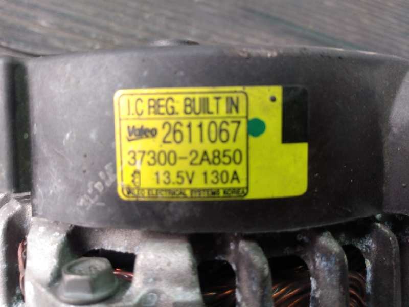 Recambio de alternador para kia sportage concept 4x2 referencia OEM IAM 373002A850 2611067 P3-A4-9-4