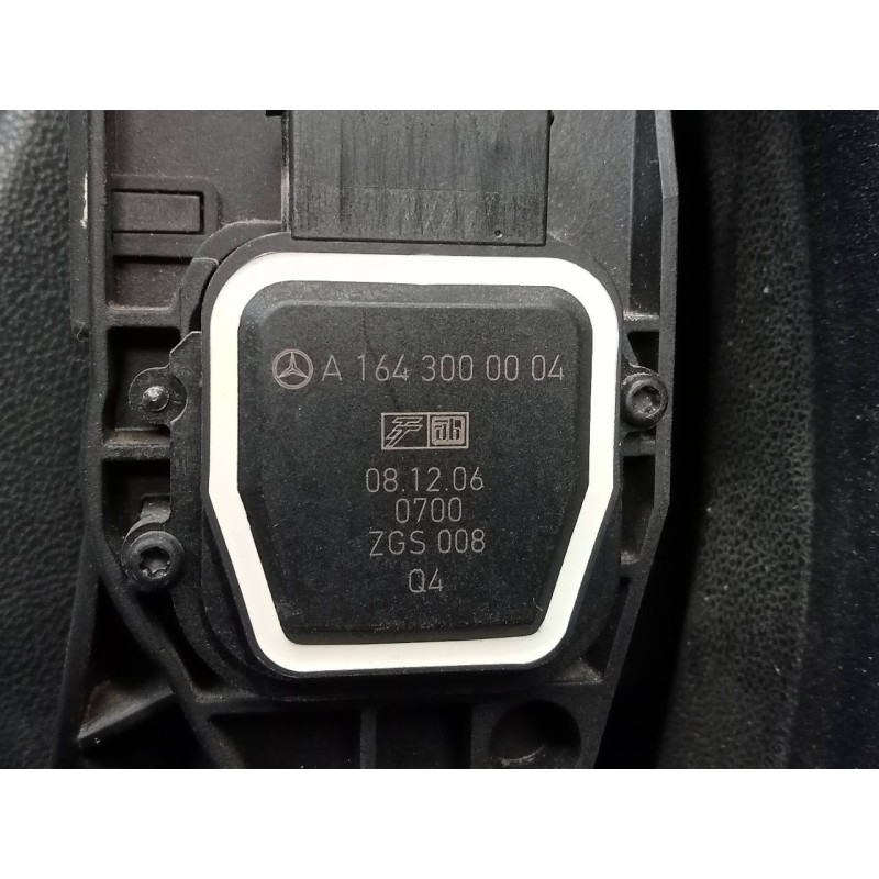 Recambio de pedal acelerador para mercedes-benz clase m (w164) 3.0 cdi cat referencia OEM IAM A1643000004  