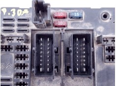 Recambio de caja reles / fusibles para peugeot 307 (s1) 2.0 hdi cat referencia OEM IAM 9650664080  E3-B2-40-1 2
