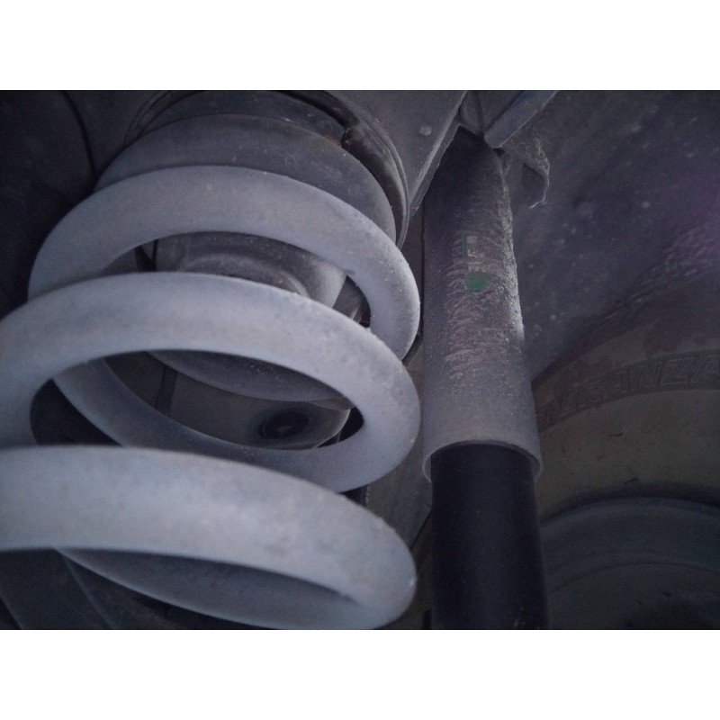 Recambio de amortiguador trasero derecho para suzuki grand vitara jb (jt) 1.9 ddis jlx (5-ptas.) referencia OEM IAM   