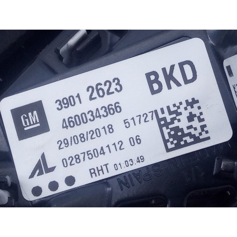 Recambio de piloto trasero izquierdo porton para opel corsa e selective referencia OEM IAM 39012623  E2-B6-59-1