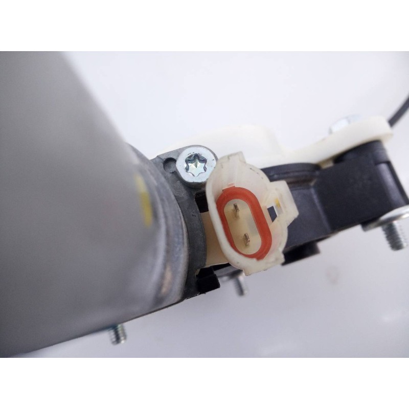 Recambio de elevalunas delantero derecho para hyundai i20 trend referencia OEM IAM 82460C7000  E2-B5-55-1