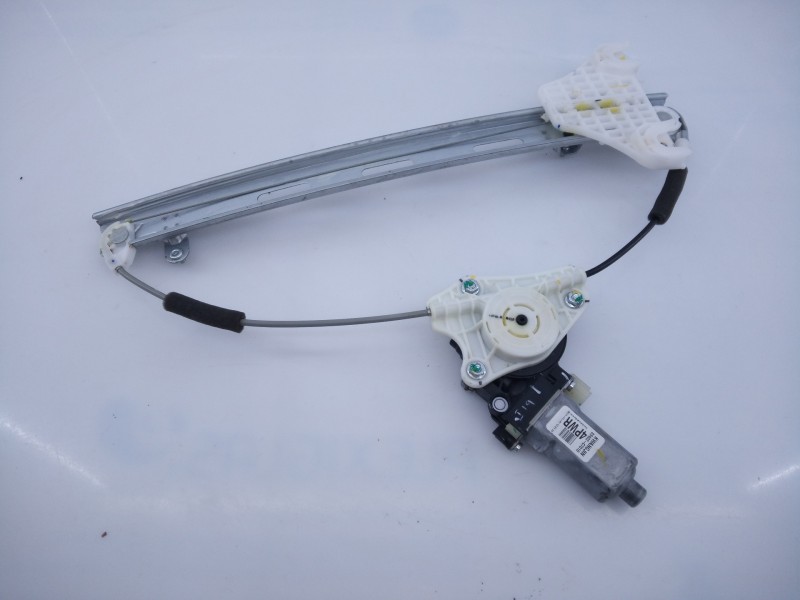 Recambio de elevalunas trasero derecho para hyundai i20 trend referencia OEM IAM   E2-B5-14-1