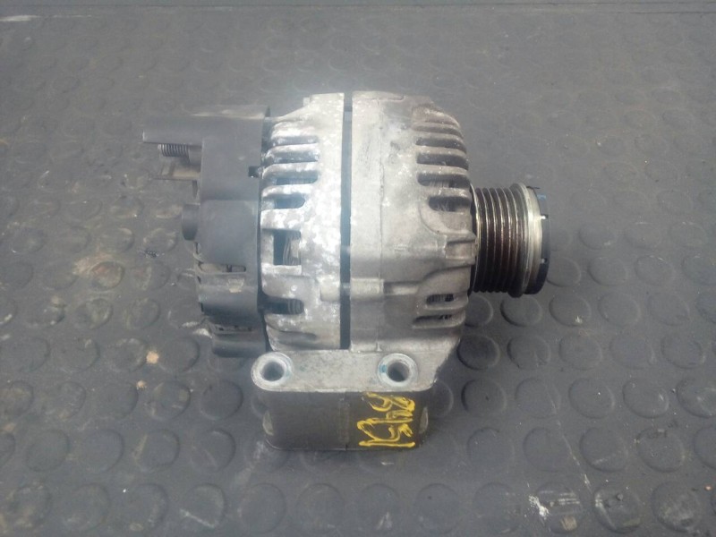 Recambio de alternador para peugeot bipper básico referencia OEM IAM 51784845 2543477A P3-B6-2-1