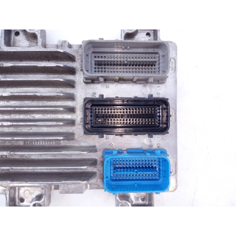 Recambio de centralita motor uce para opel corsa e selective referencia OEM IAM 12695605 86ACHMK481981AC0 E3-A5-19-3