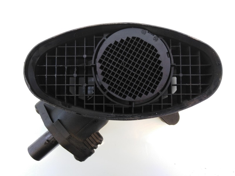 Recambio de caudalimetro para bmw x5 (e53) 3.0d referencia OEM IAM 77870760 0928400468 E3-A2-25-1