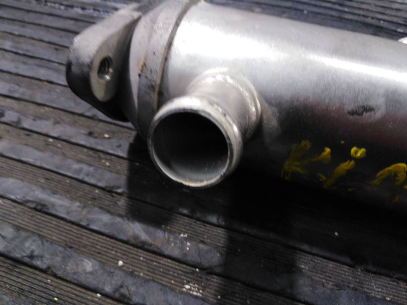 Recambio de valvula egr para kia carnival referencia OEM IAM   P1-A2-3