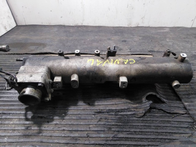 Recambio de colector admision para kia carnival referencia OEM IAM   P1-B8-28