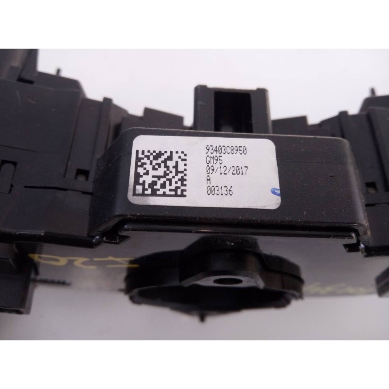 Recambio de mando intermitentes para hyundai i20 trend referencia OEM IAM 93403C8950  E3-A3-25-4