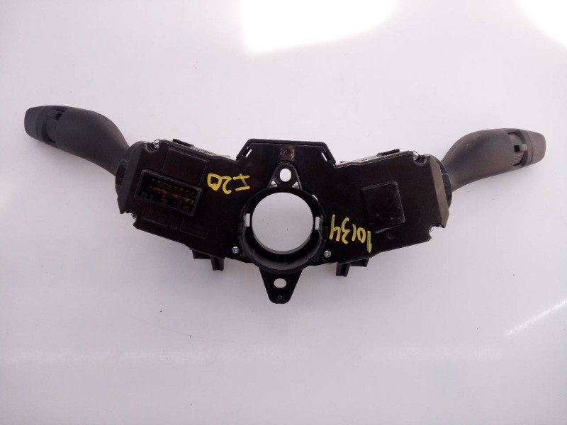 Recambio de mando intermitentes para hyundai i20 trend referencia OEM IAM 93403C8950  E3-A3-25-4