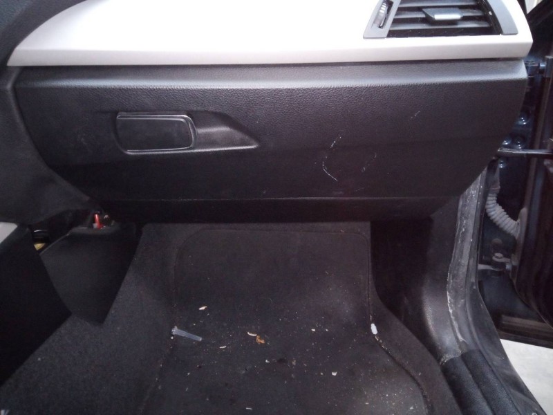 Recambio de guantera para bmw serie 1 lim. (f20/f21) 118d referencia OEM IAM   