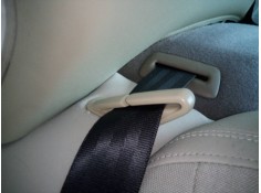 CINTURON SEGURIDAD TRASERO DERECHO 