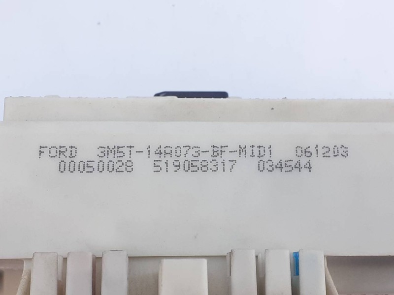 Recambio de caja reles / fusibles para ford c-max (cb3) referencia OEM IAM 3M5T14073BF  E2-B3-24-2